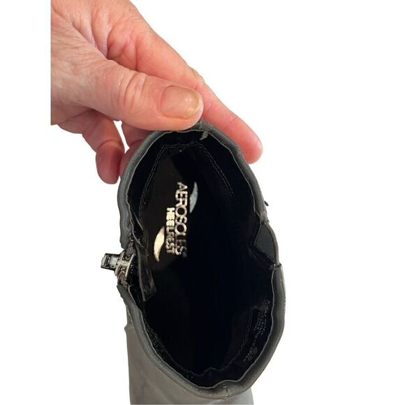 NWOT Aerosoles gray ankle boots - Picture 7 of 9